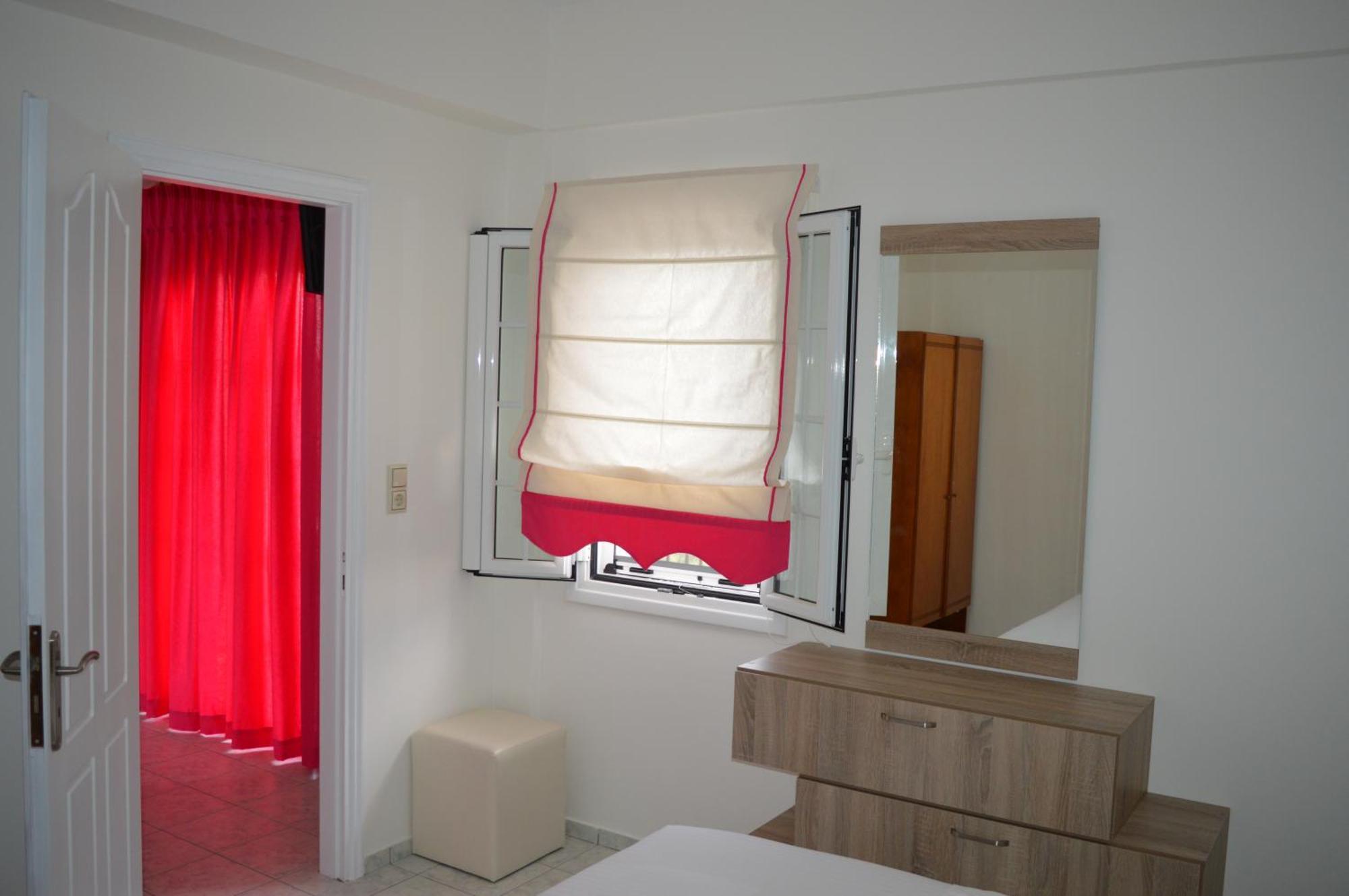 Dallas Studios Syvota Room photo